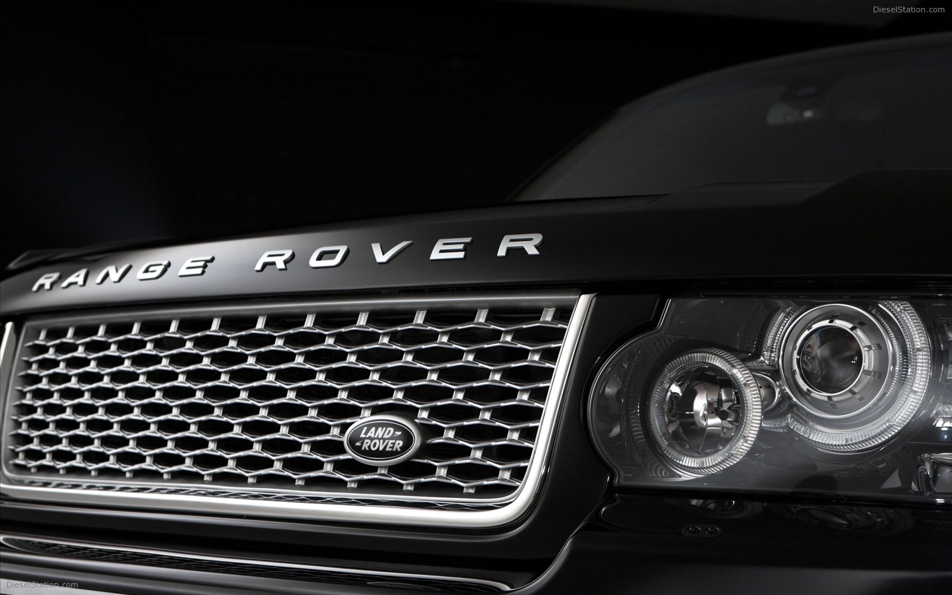 Land Rover Range Rover Black Edition 2011 Land Rover Range Rover Black Edition 2011